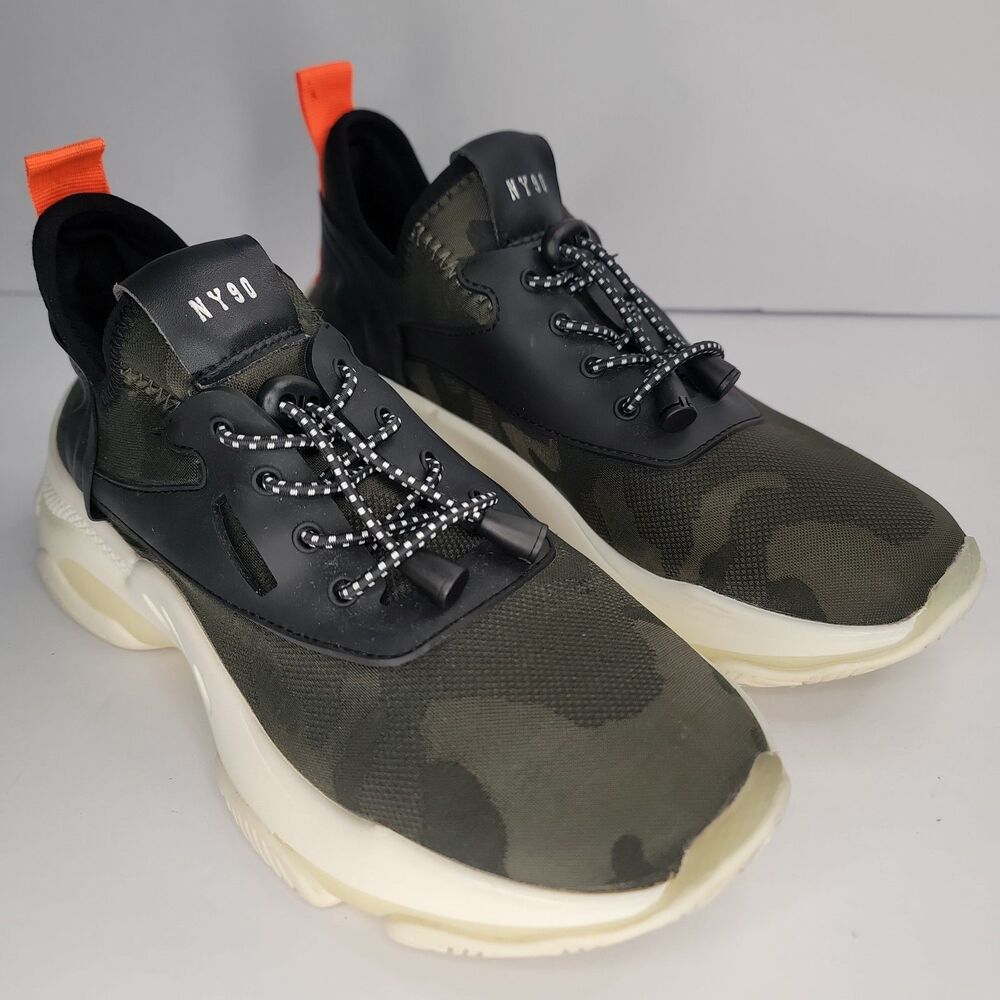 Steve Madden Myles Womens Size 7 Green Camo Chunky Knit Platform Sneakers